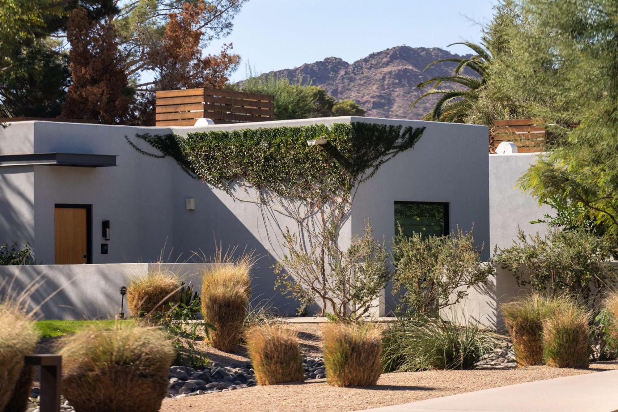 Andaz Scottsdale Resort & Bungalows Exterior photo